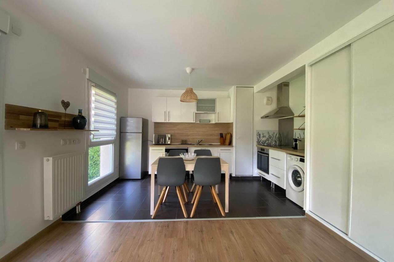 Spacious And Bright Nest In Hérouville-Saint-Clair Eksteriør billede